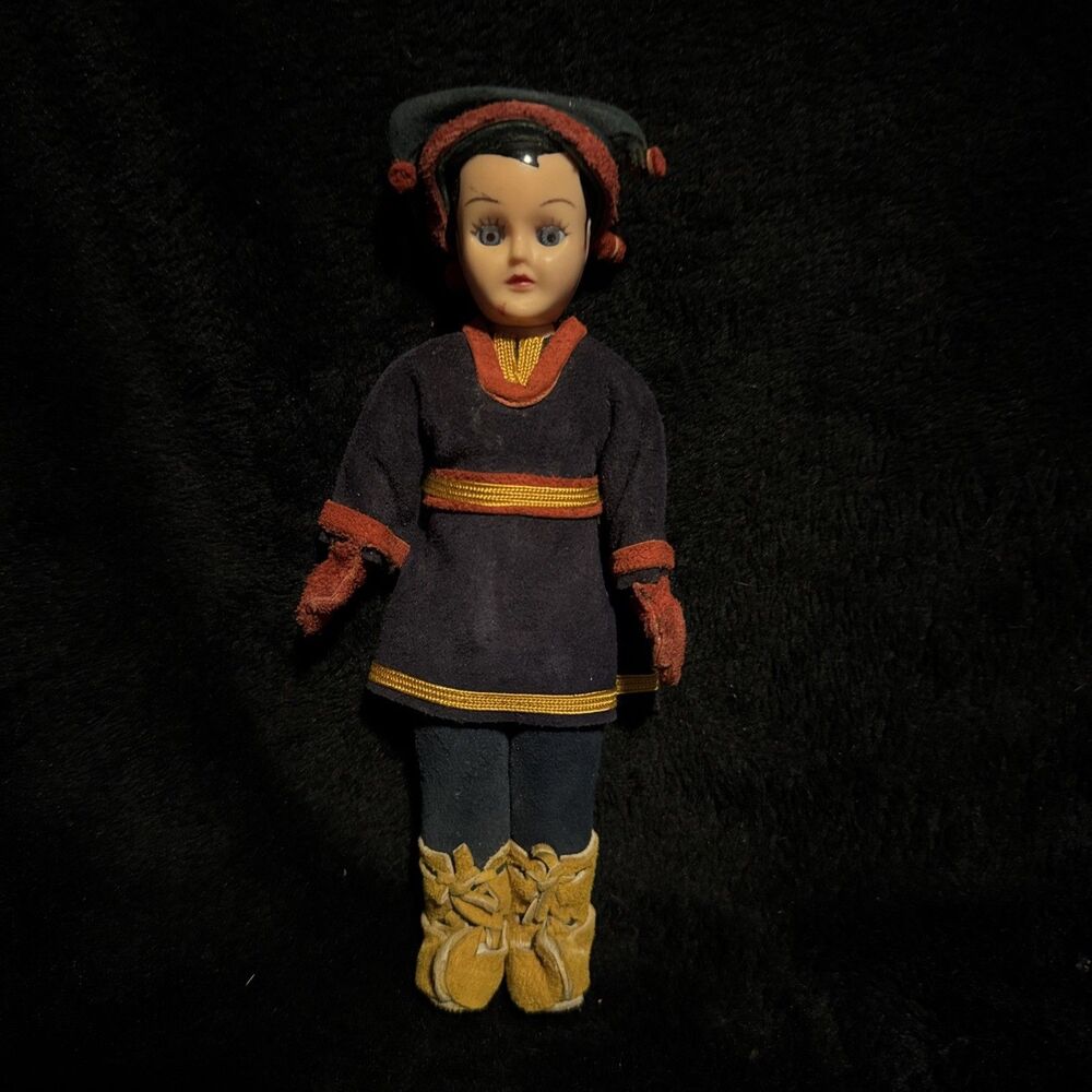 Vintage 1950s Laplander Boy Carlson Doll Eyes Open and Close  7.5” folk Findland
